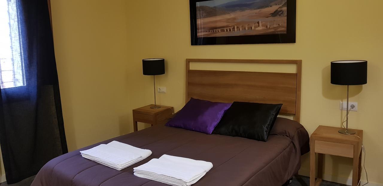 Casas Rurales Cijara Guest House Helechosa Bagian luar foto